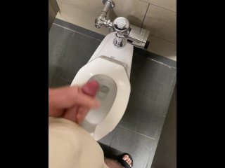 Cumming in the toilet at my gym before I shower. Do gyms make anyone else super fucking horny?