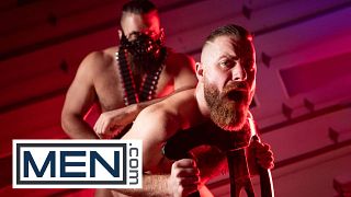 MEN - Daddy Cakes Thanks Chuck Conrad With A Steamy Rescue Fuck In The Warehouse