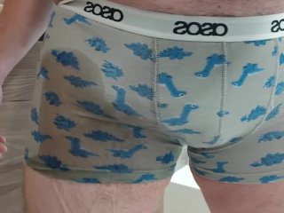 Daddy pisses in dino undies