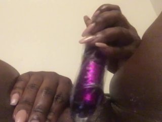 Ebony solo squirting