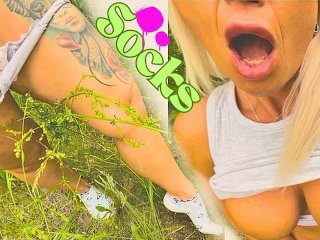 For lovers of socks and soles, I Sasha Green blonde Milf have something nice outdoor feet